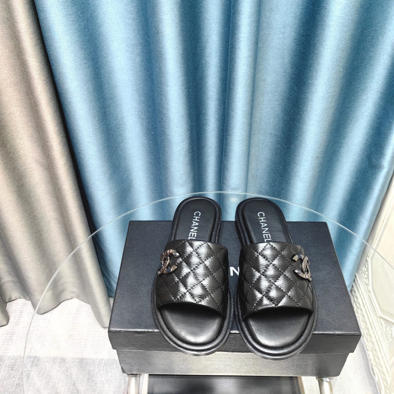 Ch*el slippers